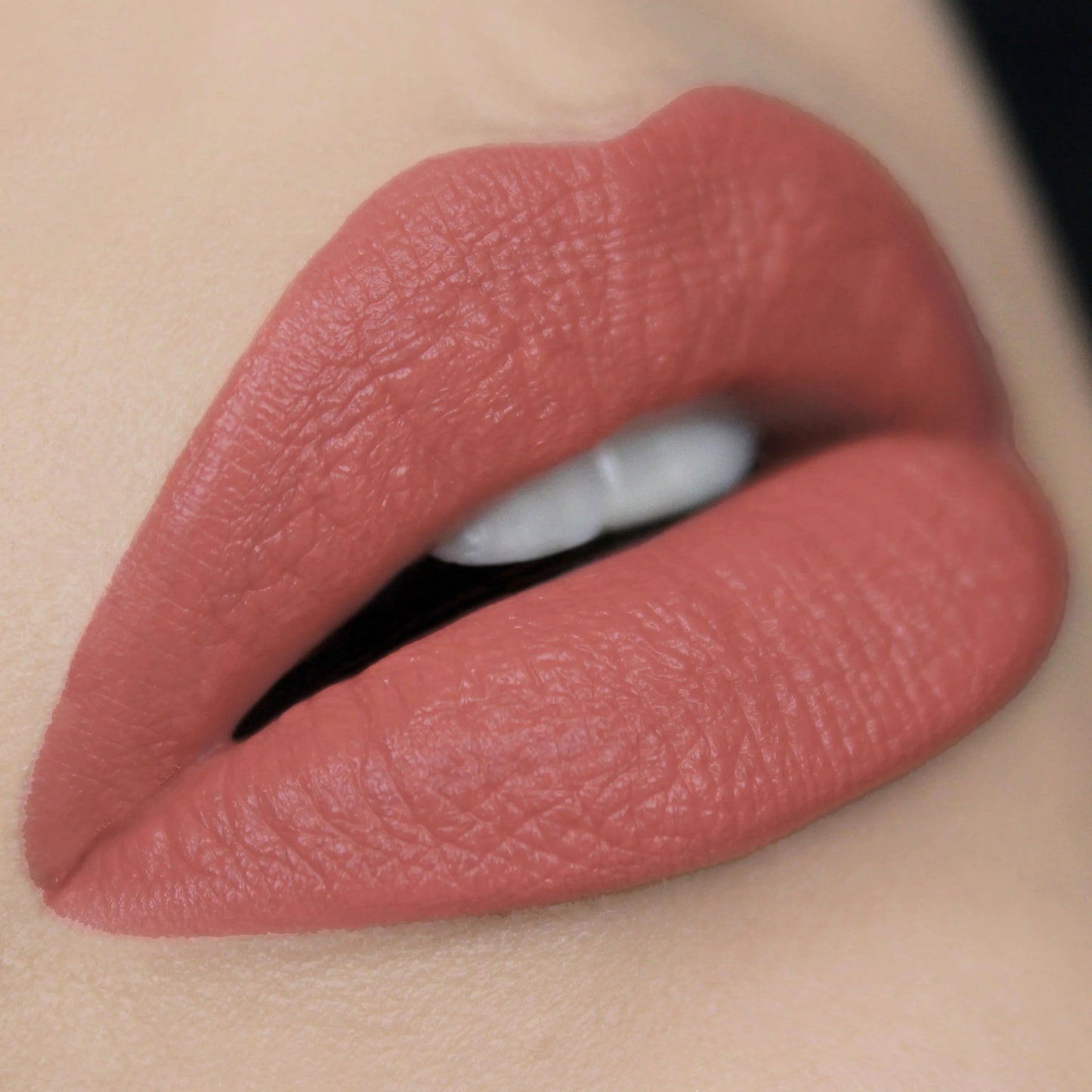 Hydrating Liquid Lip Creme - Sakura